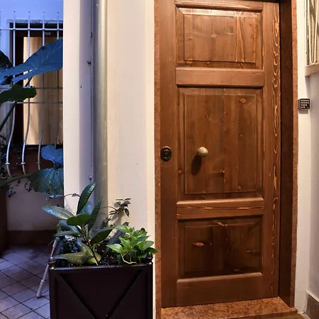 Pensionat Regal House Vescovado *
